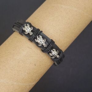 Turtle bracelet with adjustable vegan leather